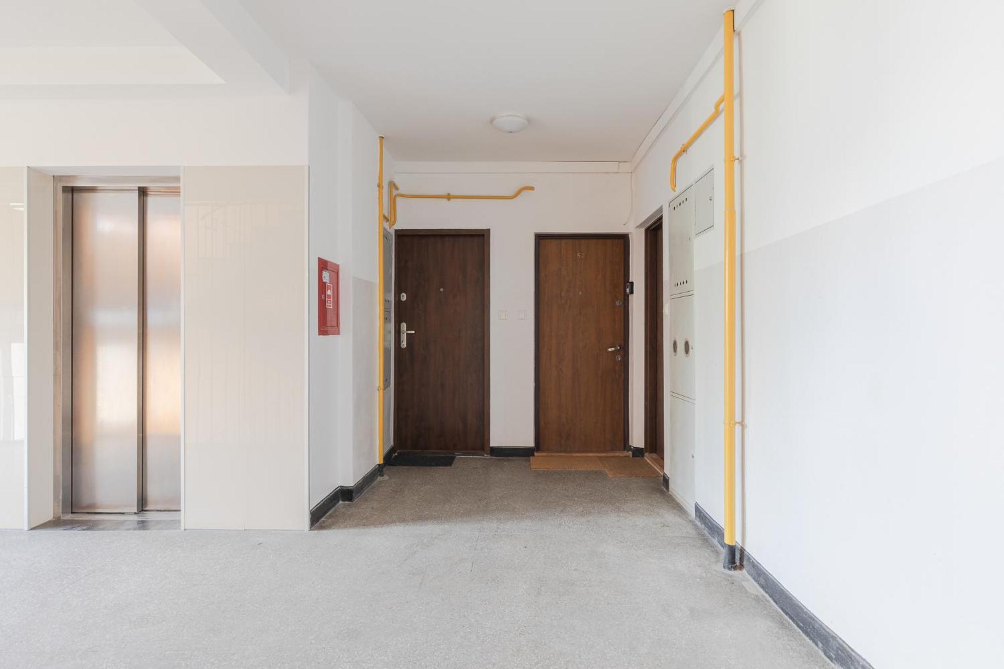 Superapart Saska 48A, Sleek 6Th-Floor Studio With Balcony & Elevator Access Warsaw Luaran gambar